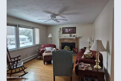 18 Bieniek Ave, Adams, MA 01220 - Photo 5