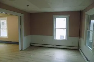 286 Walnut St, North Adams, MA 01247 - Photo 7