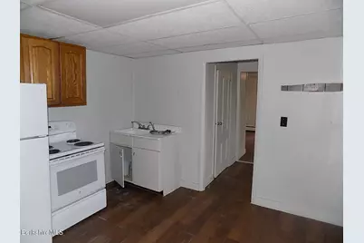 286 Walnut St, North Adams, MA 01247 - Photo 15