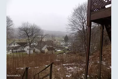 286 Walnut St, North Adams, MA 01247 - Photo 23