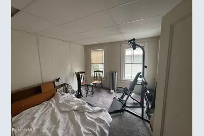 77 Front St, North Adams, MA 01247 - Photo 9