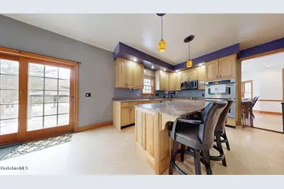 867 Notch Rd, Cheshire, MA 01225 - Photo 15