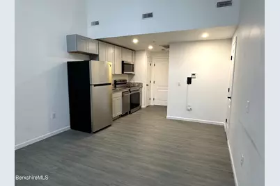 235 East St #125, Pittsfield, MA 01201 - Photo 1
