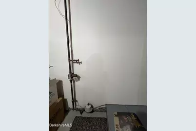 215 Partridge Rd, Pittsfield, MA 01201 - Photo 37