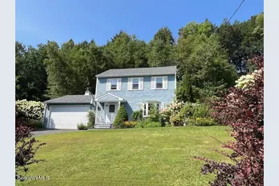 215 Partridge Rd, Pittsfield, MA 01201 - Photo 3