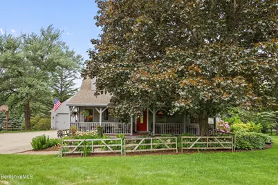 135 East St, Lee, MA 01238 - Photo 5