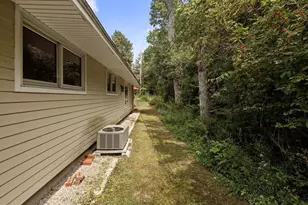 34 Jerome Dr, Williamstown, MA 01267 - Photo 45