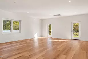 542 Water St, Williamstown, MA 01267 - Photo 5