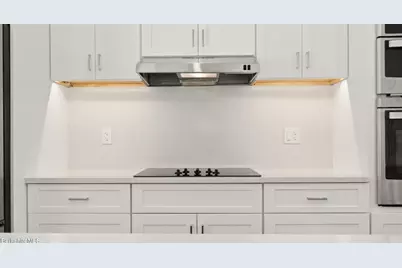 542 Water St, Williamstown, MA 01267 - Photo 9