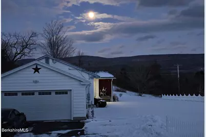 15 West Rd, Adams, MA 01220 - Photo 5