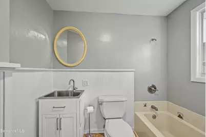 6-2 Morgan Manor #6-2, Lenox, MA 01240 - Photo 21