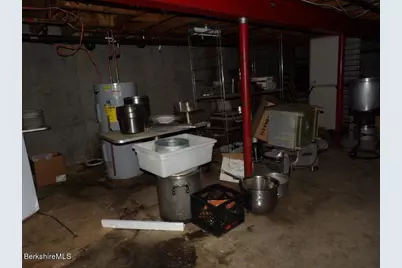 112 W Housatonic St, Pittsfield, MA 01201 - Photo 19