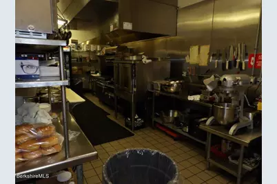 112 W Housatonic St, Pittsfield, MA 01201 - Photo 21