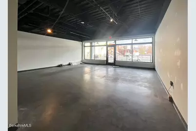 34 Bridge St, Great Barrington, MA 01230 - Photo 9