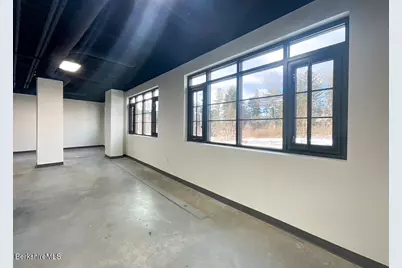 34 Bridge St, Great Barrington, MA 01230 - Photo 15