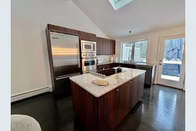 15 Wexford Ct #32, Lenox, MA 01240 - Photo 15