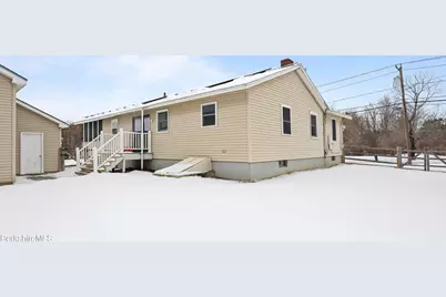 290 East Center St, Lee, MA 01238 - Photo 37