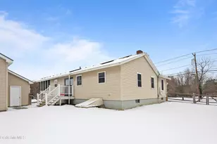 290 E Center St, Lee, MA 01238 - Photo 37
