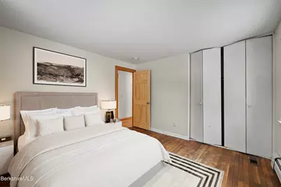 290 East Center St, Lee, MA 01238 - Photo 33