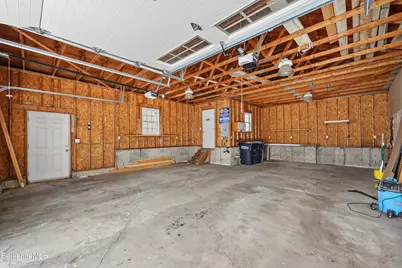 290 East Center St, Lee, MA 01238 - Photo 43