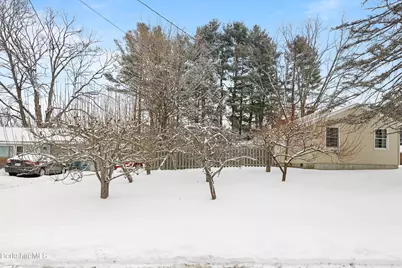 24 Pleasantview Dr, Dalton, MA 01226 - Photo 39