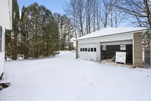 21 Ensign Ave, Pittsfield, MA 01201 - Photo 25