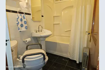 269 Second St, Pittsfield, MA 01201 - Photo 25
