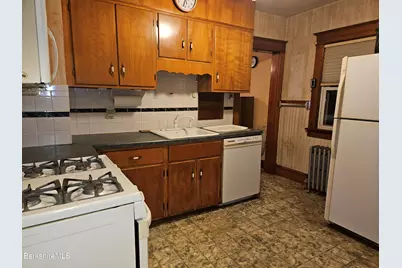 269 Second St, Pittsfield, MA 01201 - Photo 19