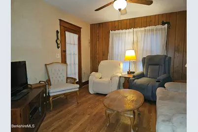 269 Second St, Pittsfield, MA 01201 - Photo 9