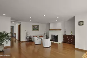 108 Berkshire Dr, Williamstown, MA 01267 - Photo 3