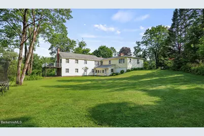 108 Berkshire Dr, Williamstown, MA 01267 - Photo 57