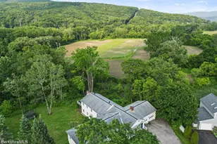 108 Berkshire Dr, Williamstown, MA 01267 - Photo 43