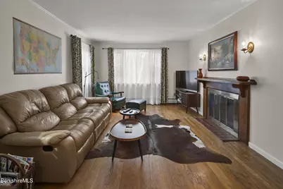 108 Berkshire Dr, Williamstown, MA 01267 - Photo 35