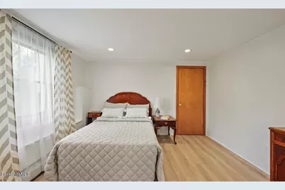 108 Berkshire Dr, Williamstown, MA 01267 - Photo 29
