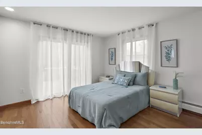 108 Berkshire Dr, Williamstown, MA 01267 - Photo 15