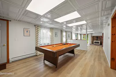 108 Berkshire Dr, Williamstown, MA 01267 - Photo 25