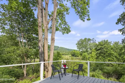 108 Berkshire Dr, Williamstown, MA 01267 - Photo 15