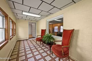 108 Berkshire Dr, Williamstown, MA 01267 - Photo 35