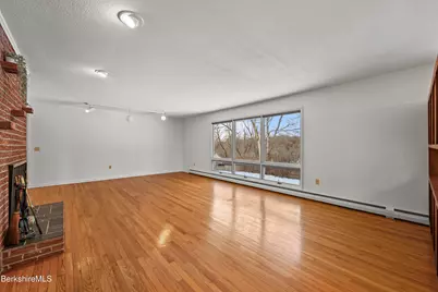 43 Palomino Dr, Pittsfield, MA 01201 - Photo 21