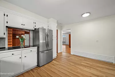 43 Palomino Dr, Pittsfield, MA 01201 - Photo 11