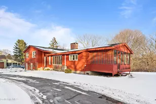 43 Palomino Dr, Pittsfield, MA 01201 - Photo 5