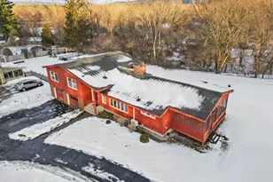 43 Palomino Dr, Pittsfield, MA 01201 - Photo 3