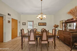 7 Rolling Hill, Lenox, MA 01240 - Photo 9