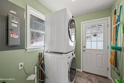 40 Prospect Hill Rd, Stockbridge, MA 01262 - Photo 31