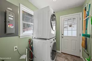 40 Prospect Hill Rd, Stockbridge, MA 01262 - Photo 31