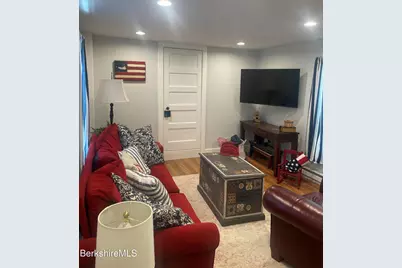 31 St Ann's Ave, Lenox, MA 01240 - Photo 15