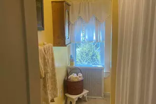 31 St Ann's Ave, Lenox, MA 01240 - Photo 23