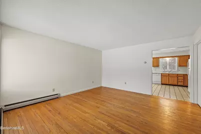 70 Lake St #B, Dalton, MA 01226 - Photo 3