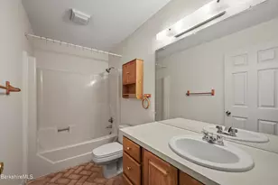 70 Lake St, Dalton, MA 01226 - Photo 21