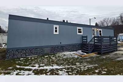 10 Seminole Dr, North Adams, MA 01247 - Photo 3